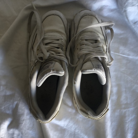 Nike Air Max White Sneakers 5.5 - Picture 7 of 7